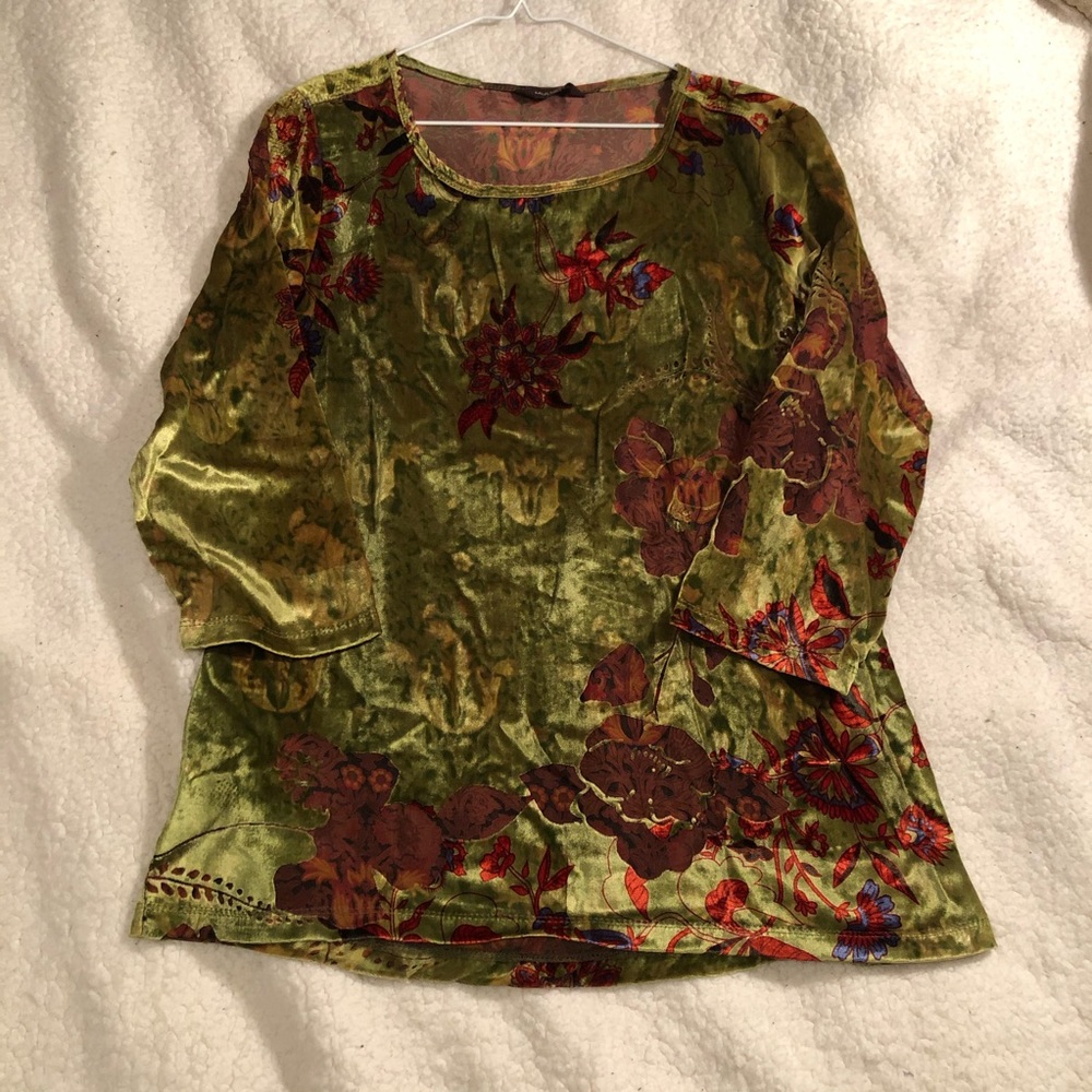 Multiples velvet green blouse